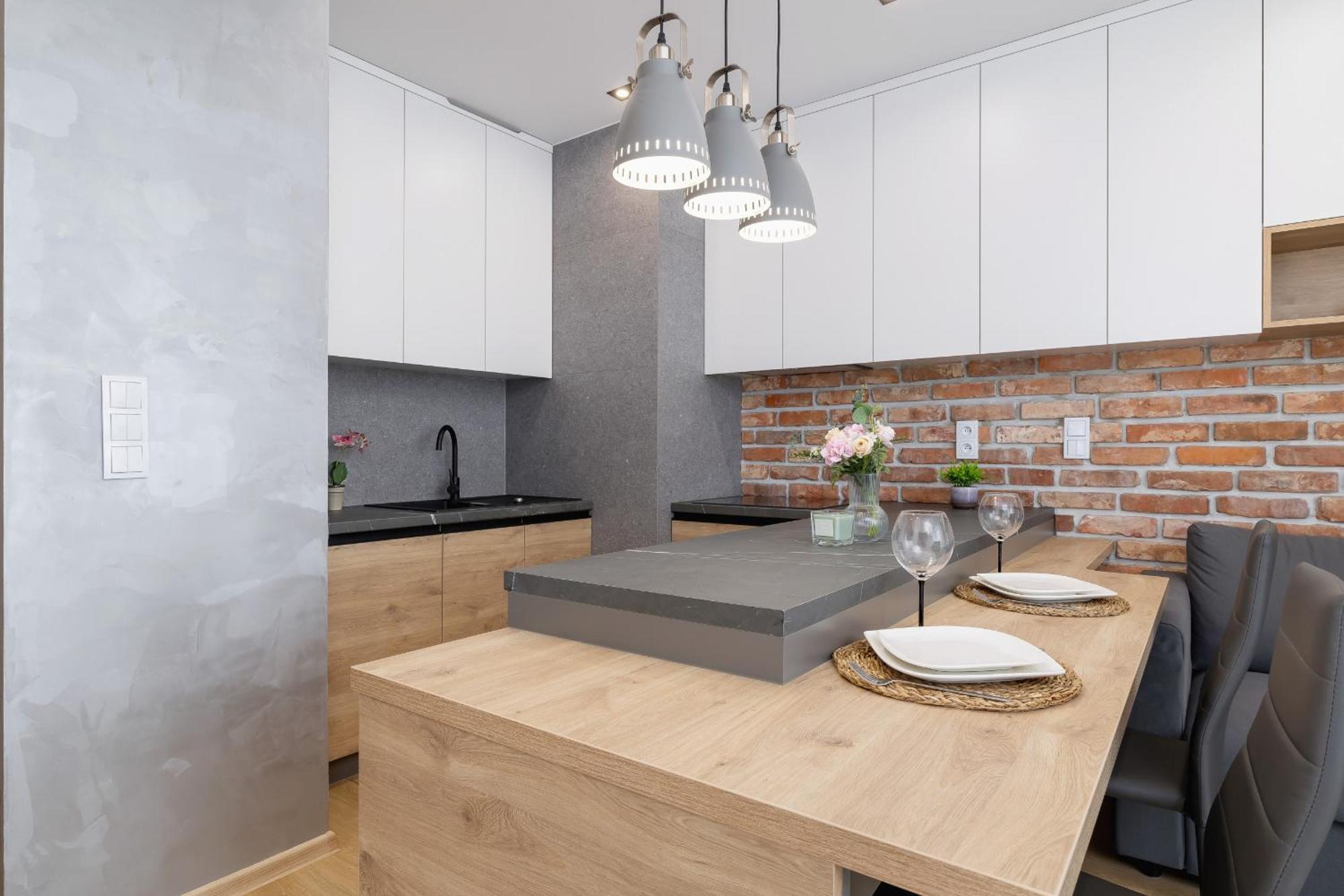Apartment Mogilska With Parking Near Tauron Arena By Renters Krakau